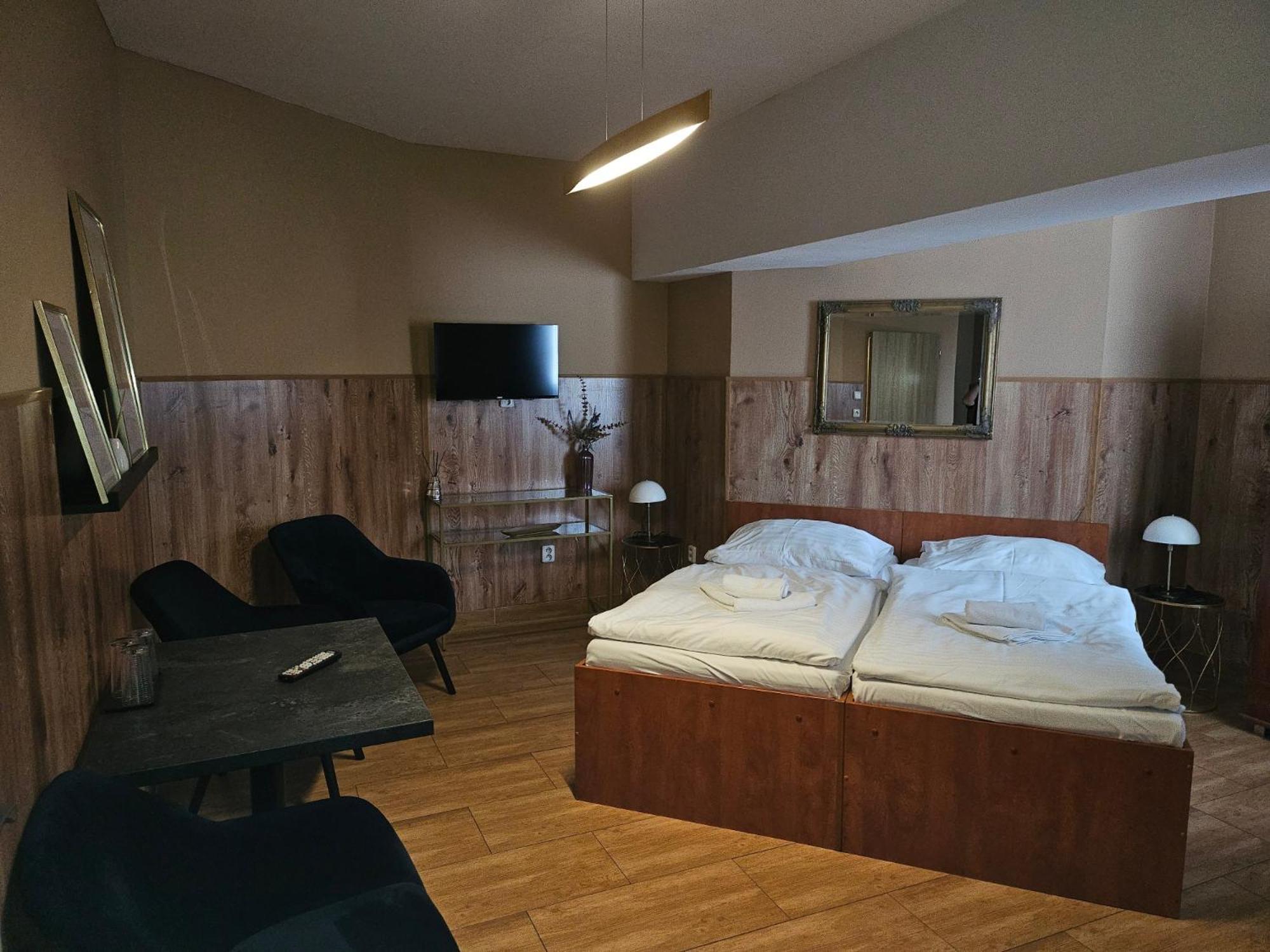 Taurus Hotel